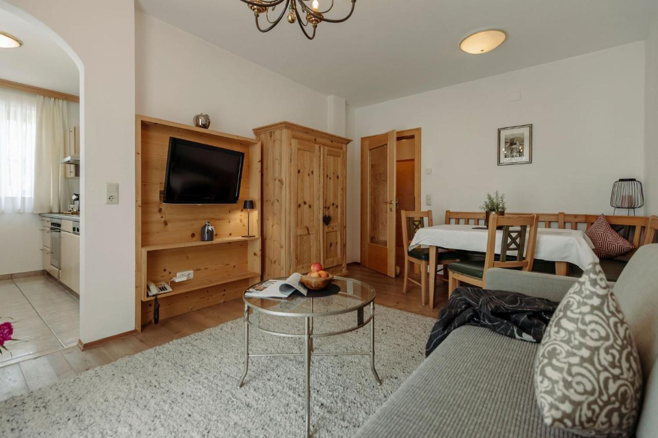 Ferienwohnungen Johanneshof Maria Alm am Steinernen Meer Exterior foto